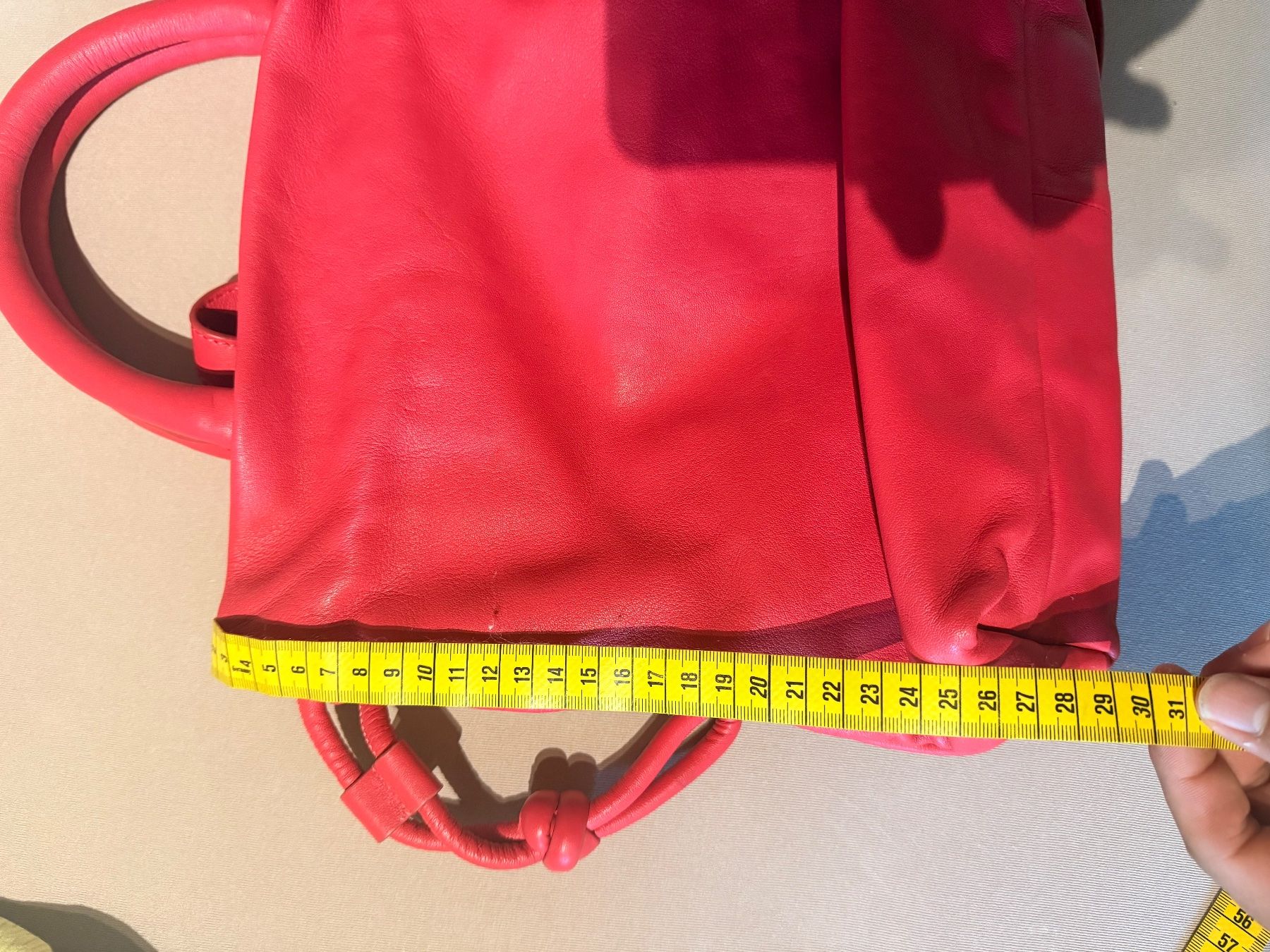 Liebeskind Borse da donna: Liebeskind Rucksack neu Leder rot – Nuovo (secondo la descrizione) da Thalwil venduto da ric_6zpr 5