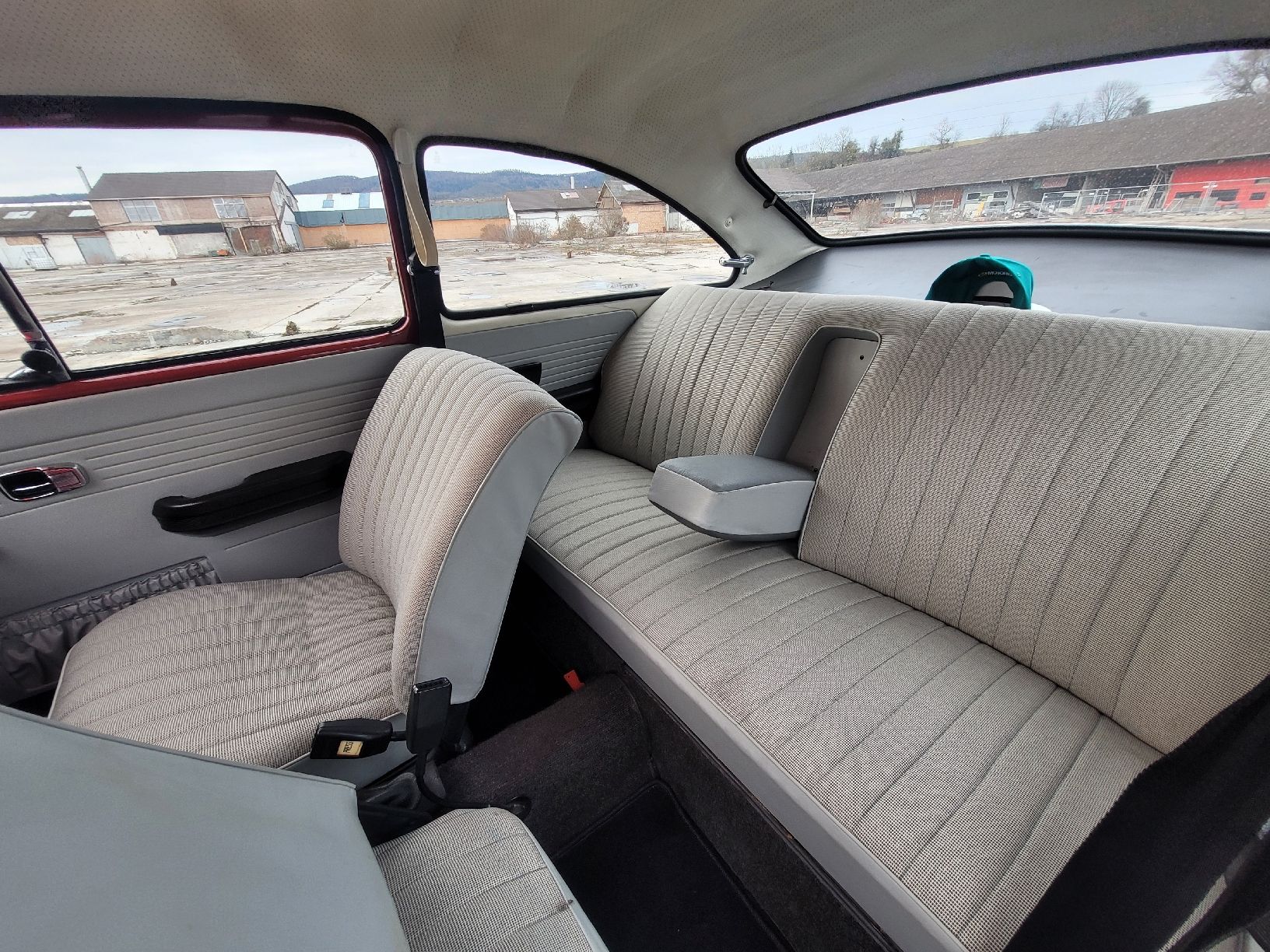 VW Automobili: vw 31-1600 TL type 3/4 – Usato da Laufen venduto da Nachlasverkauf 5