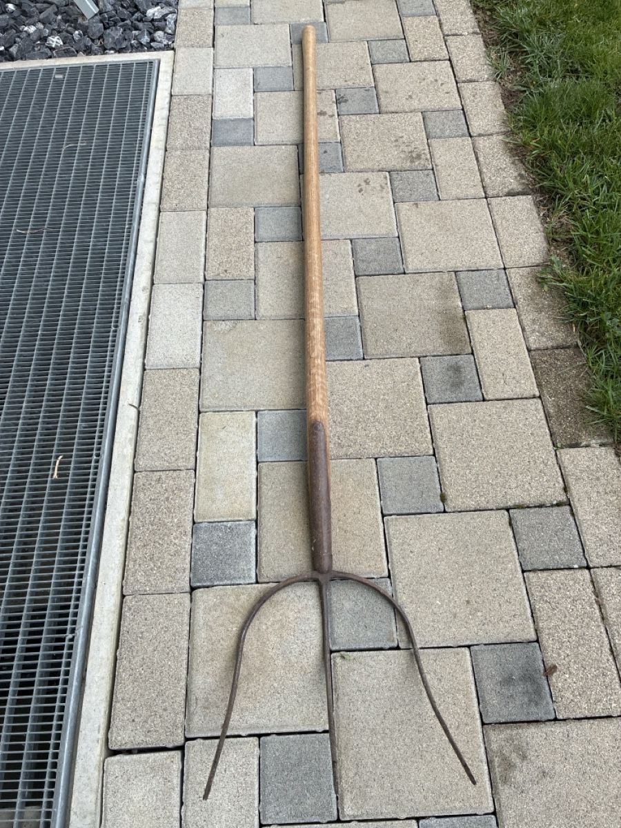 Gabeln: Heugabel – Gebraucht aus Mühlau von hofstattuhu