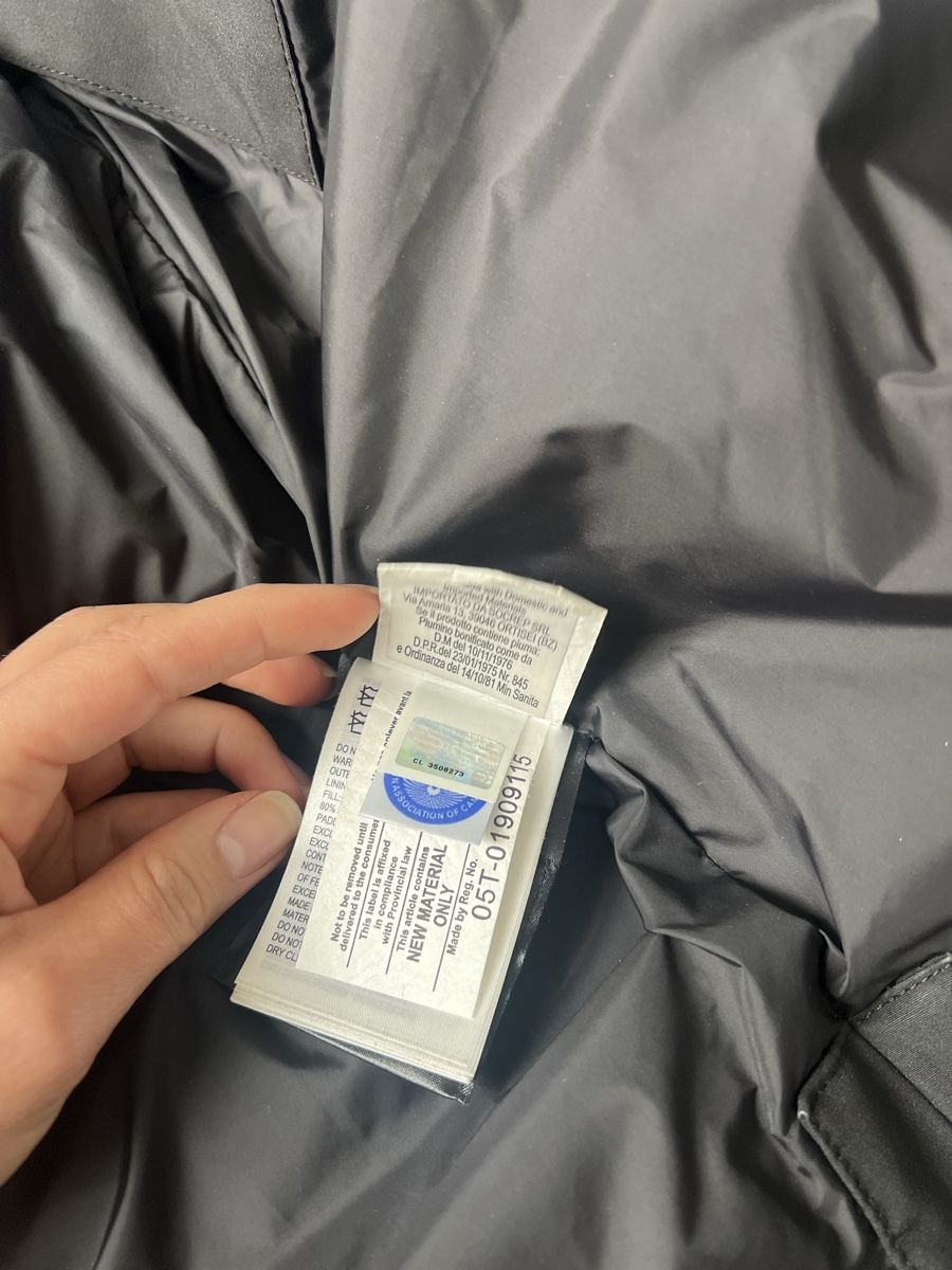 Giacche: Canada Goose schwarz Grösse XS  – Usato da Wängi venduto da VDMJ_ 5