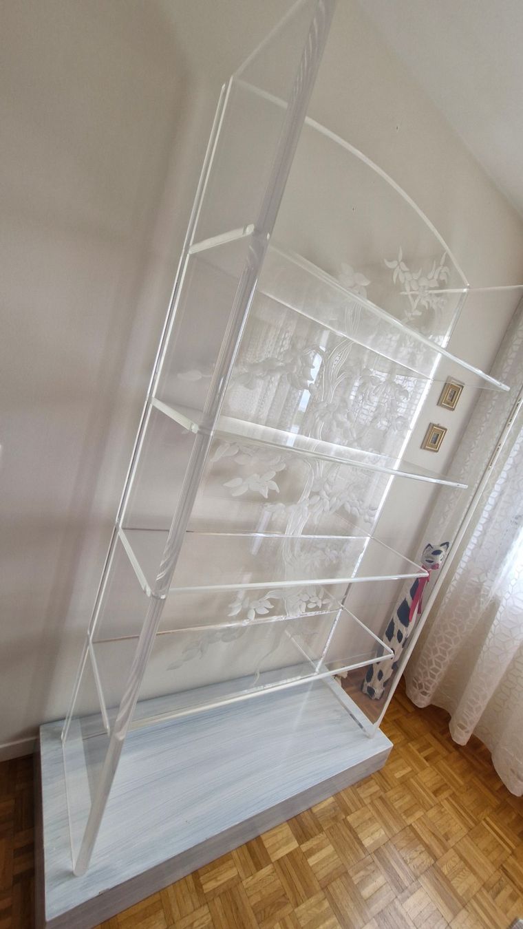 Scaffali: Etagere plexiglas arbre gravé 5 tablettes rétroéclairée – Usato da Versoix venduto da Chap_1290 2