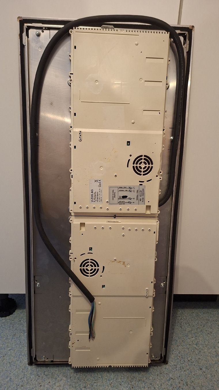 V-Zug Cucine: Table de cuisson à induction ZUG - Type GK46TIPC - FN498 – Usato da Bionnens venduto da dho_9wkh 4