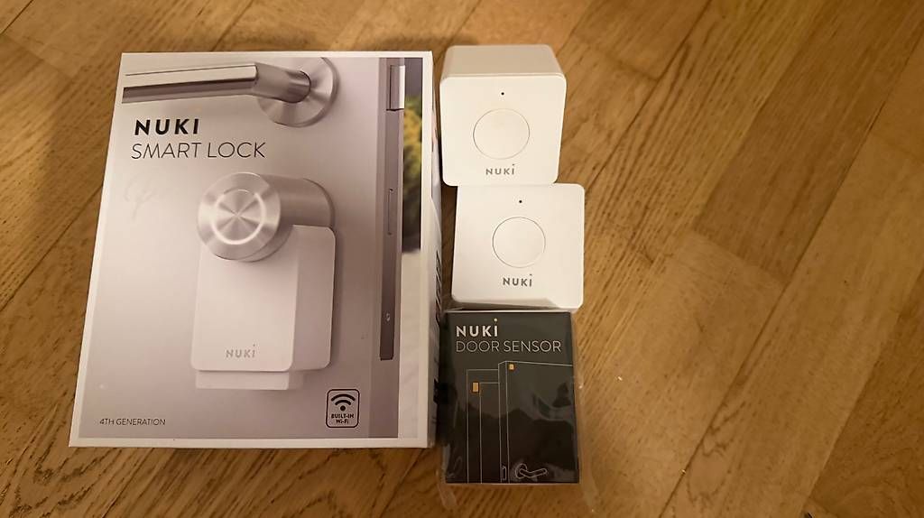 Nuki Lucchetti: NUKI SmartLock Pro 4. Gen + Opener + Bridge + Door Sensor – Nuovo (secondo la descrizione) da Liestal venduto da yss_j9rj
