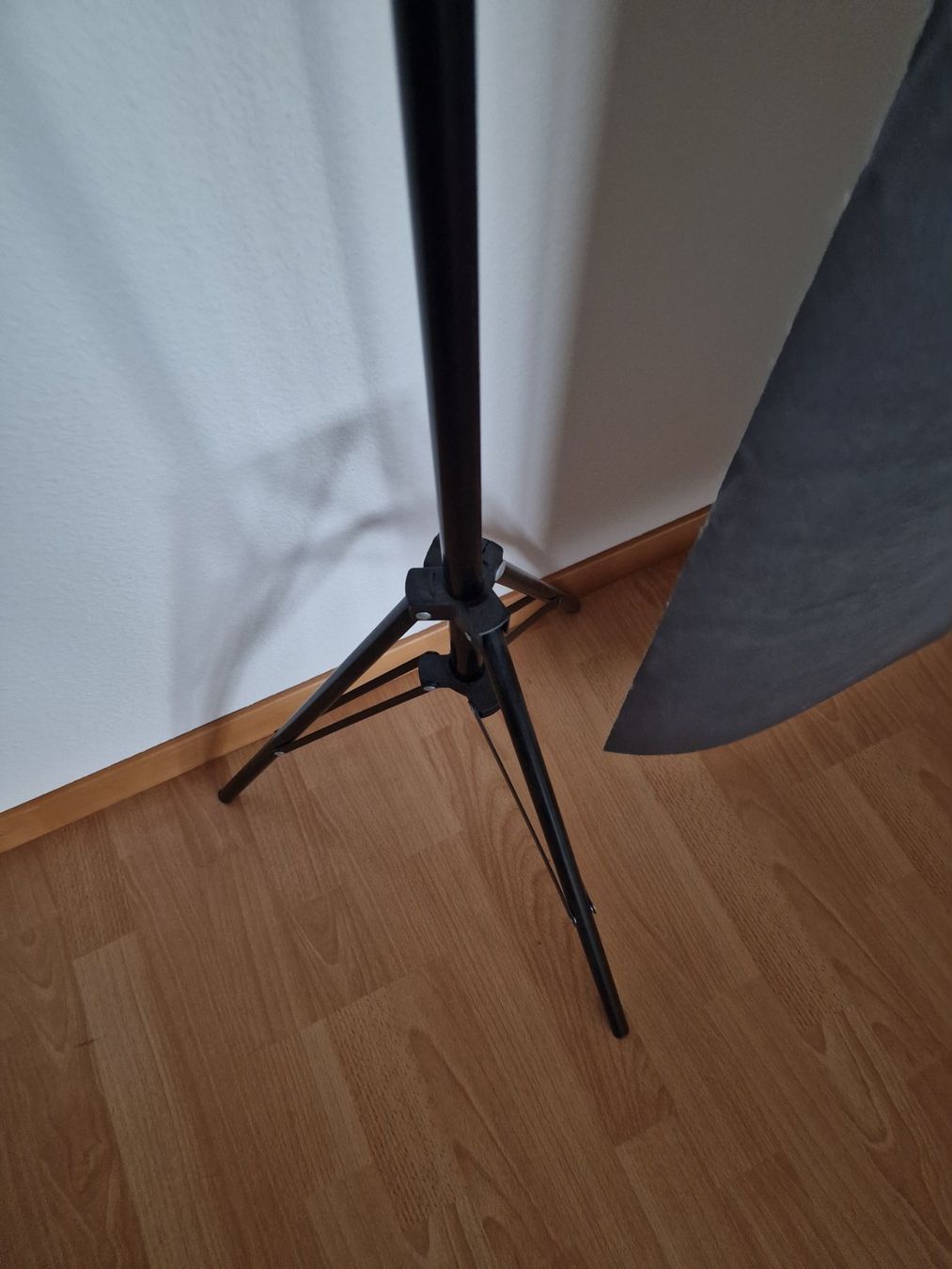Altri Accessori: Hintergrund set top zustand – Usato da Menznau venduto da CS1.6 1