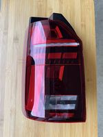 Original VW T6.1 Rückleuchte Rücklicht abgedunkelt links 
