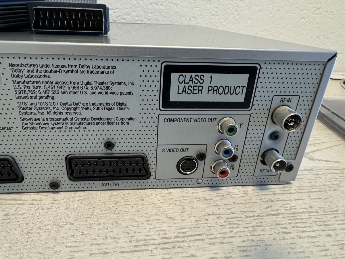 Panasonic Enregistreurs: Panasonic DMR-EX95V HDD/DVD/VHS Recorder – D'occasion à Zunzgen par milesdavis76 8