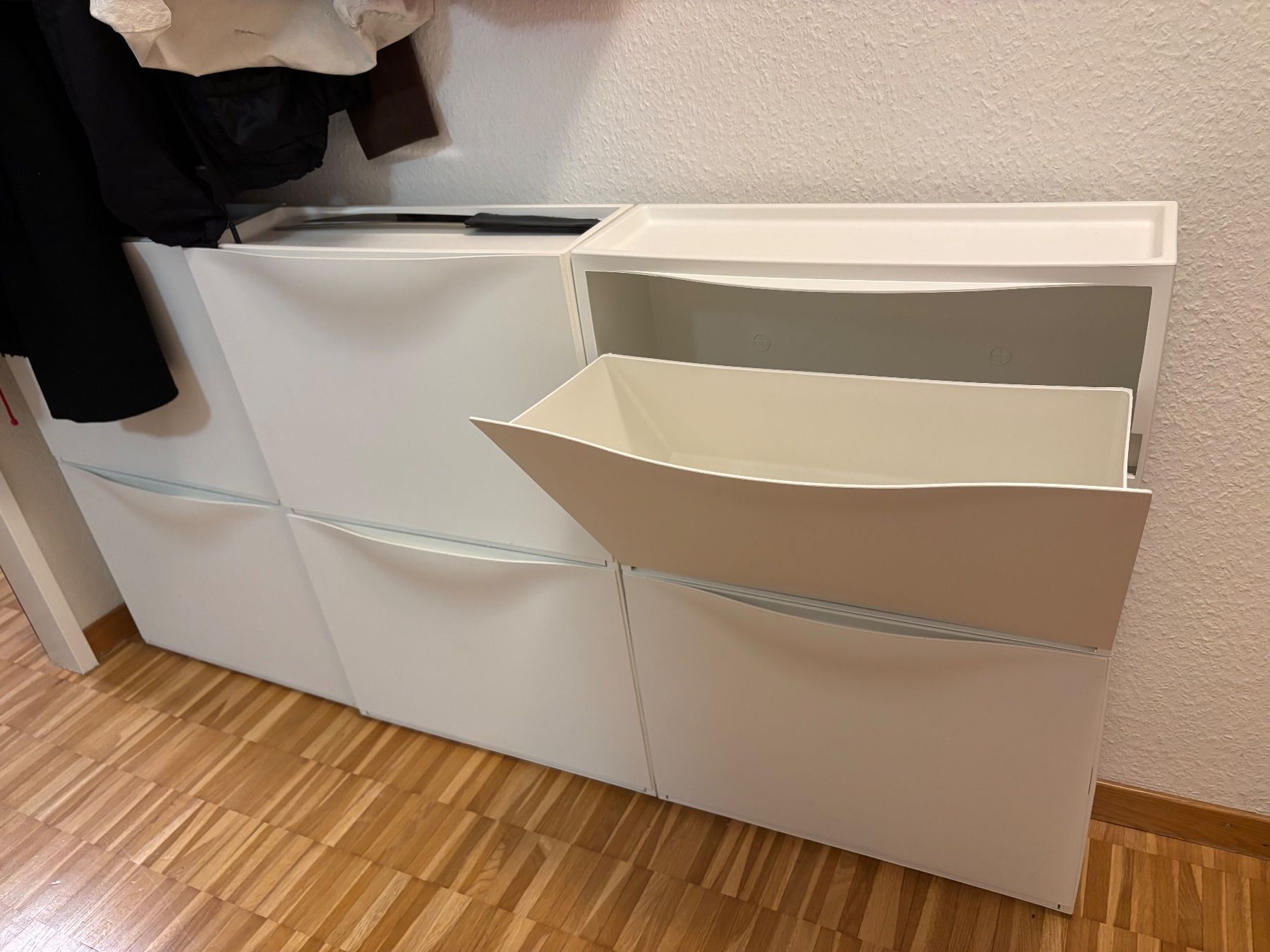 Ikea Regale: Trones IKEA – Gebraucht aus Küsnacht ZH von Tdeo 2