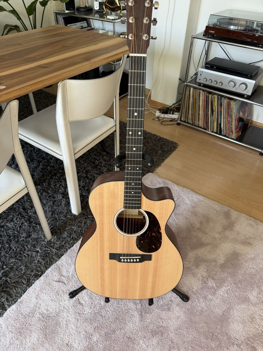 Martin & Co. Musikinstrumente: Martin guitar GPC-11e – Gebraucht aus Wädenswil von fassli11