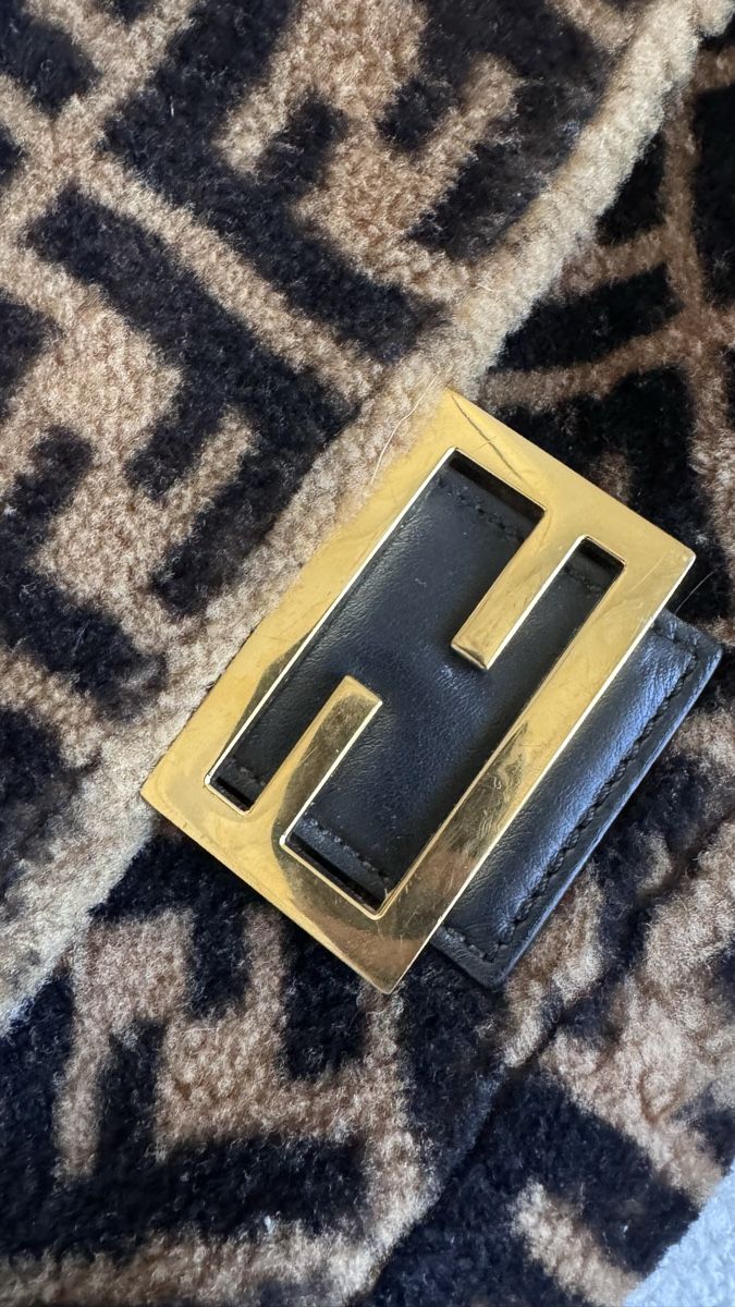 Fendi Borse da donna: Fendi baguette wool – Usato da Genève venduto da val_5jbf 1