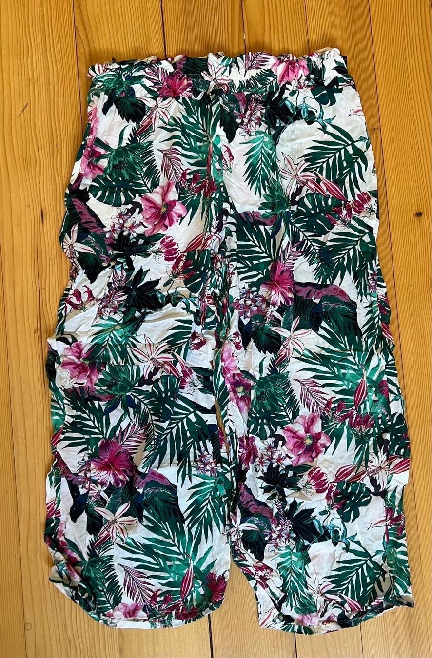 Tezenis Pantaloni: sommerliche 3/4 Hose – Usato da St Gallen venduto da tho_r8jr