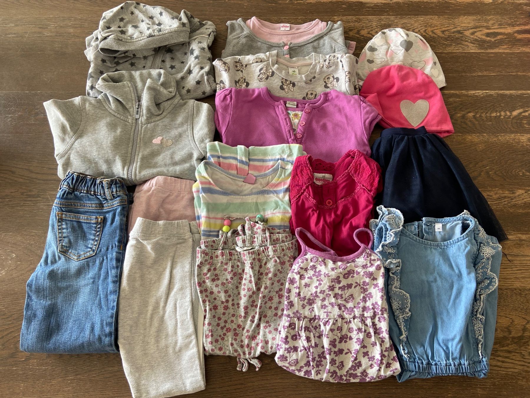 Lotti & Set di vestiti: Kleiderpaket Gr. 92 / 98 – Usato da Rudolfstetten venduto da CorINX