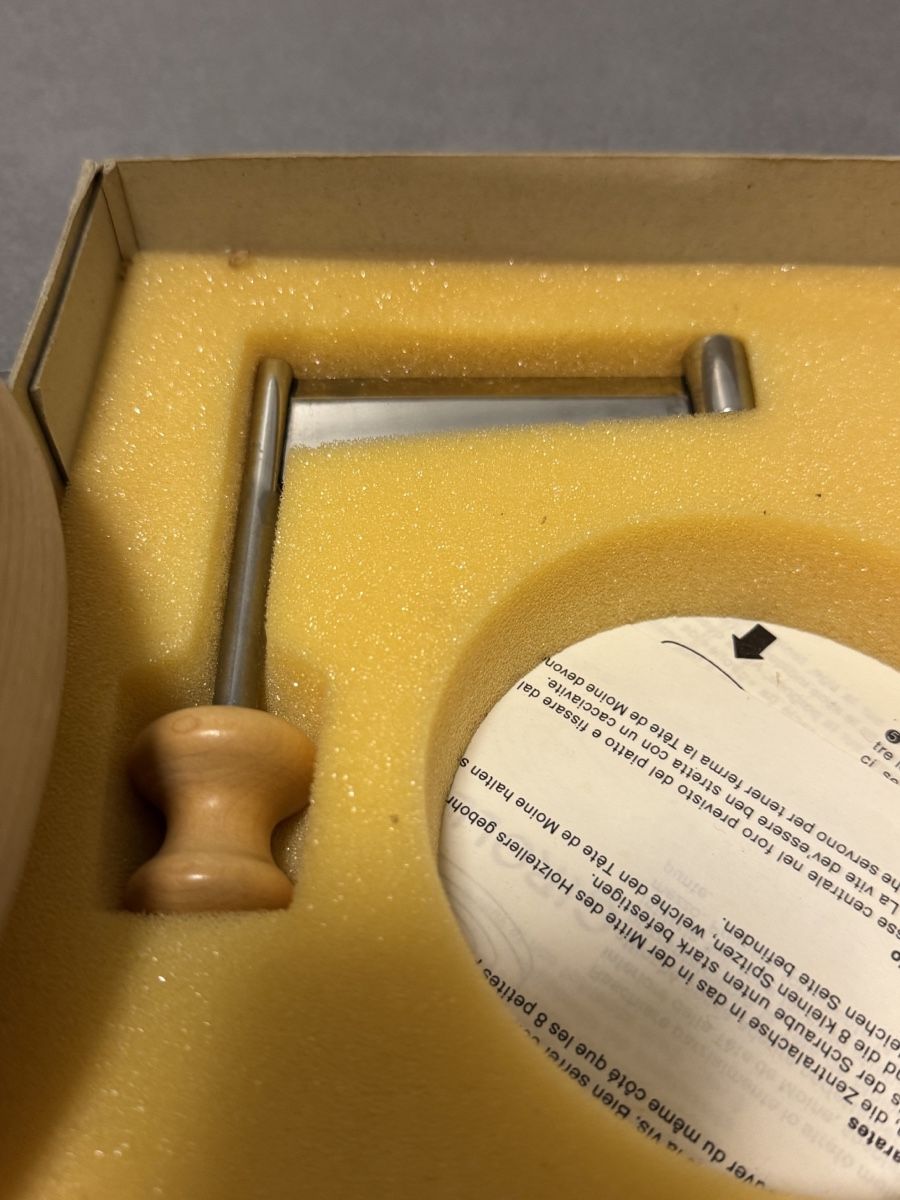 Elettrodomestici da cucina: Girolle® Käsehobel, neuwertig – Nuovo (secondo la descrizione) da Einsiedeln venduto da sterngucker03 3