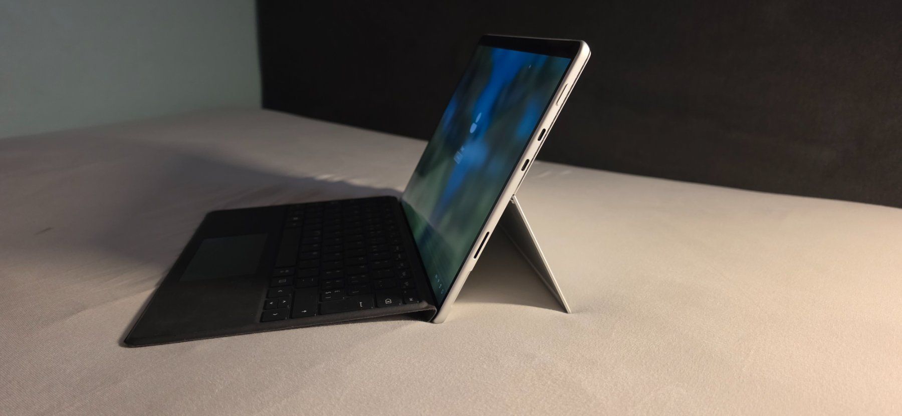 Microsoft Notebooks: Microsoft Suface Pro 8 – Gebraucht aus Sierre von dan_pbl9 1