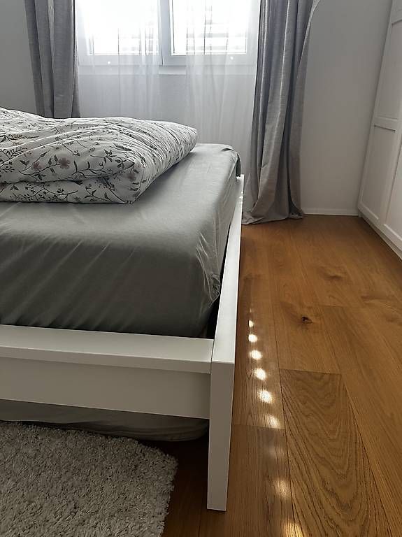 Ikea Letti: Bett 160 inkl. Rost und Matratze – Usato da Kreuzlingen venduto da nin_8c5m 1
