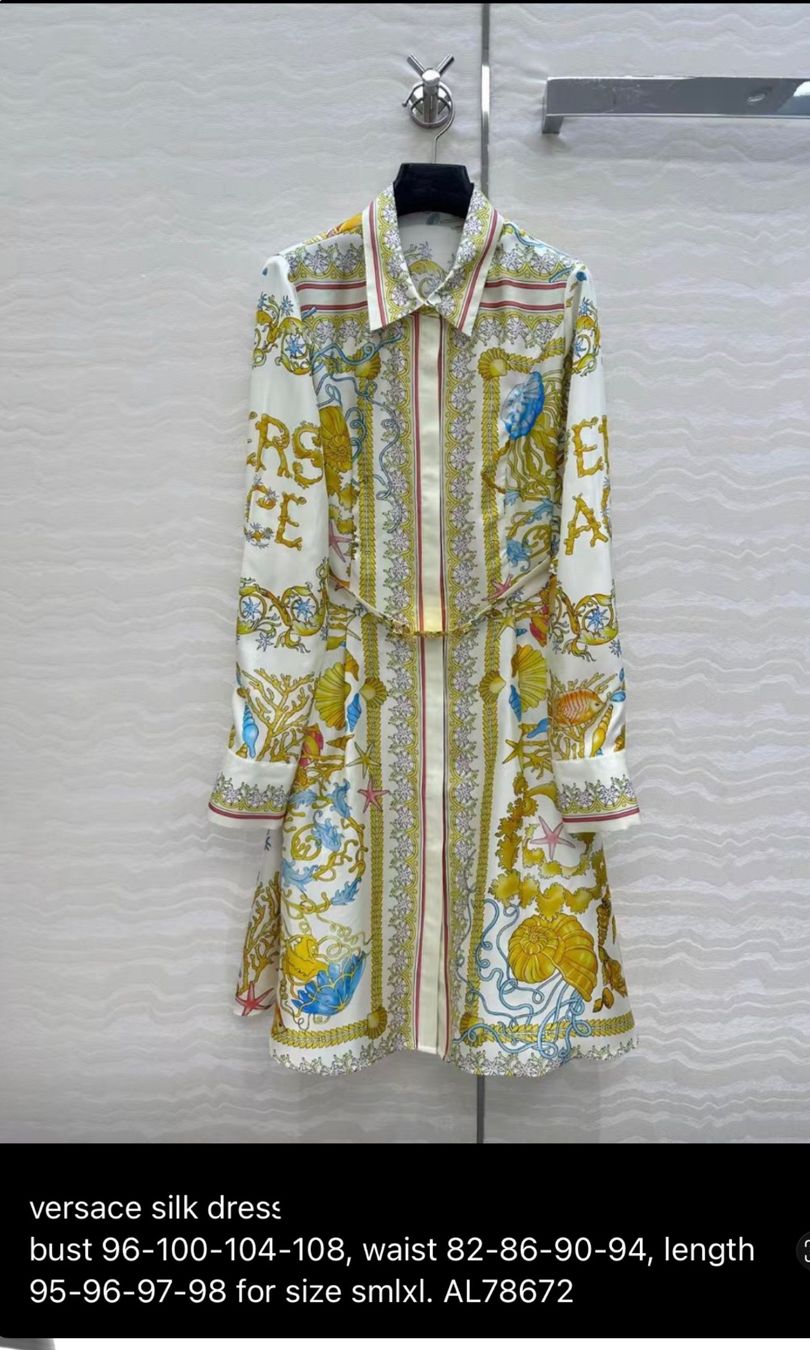 Vestiti: Kleid aus Seide. Gr. 36/38, neu – Nuovo (secondo la descrizione) da Reigoldswil venduto da benja01 1