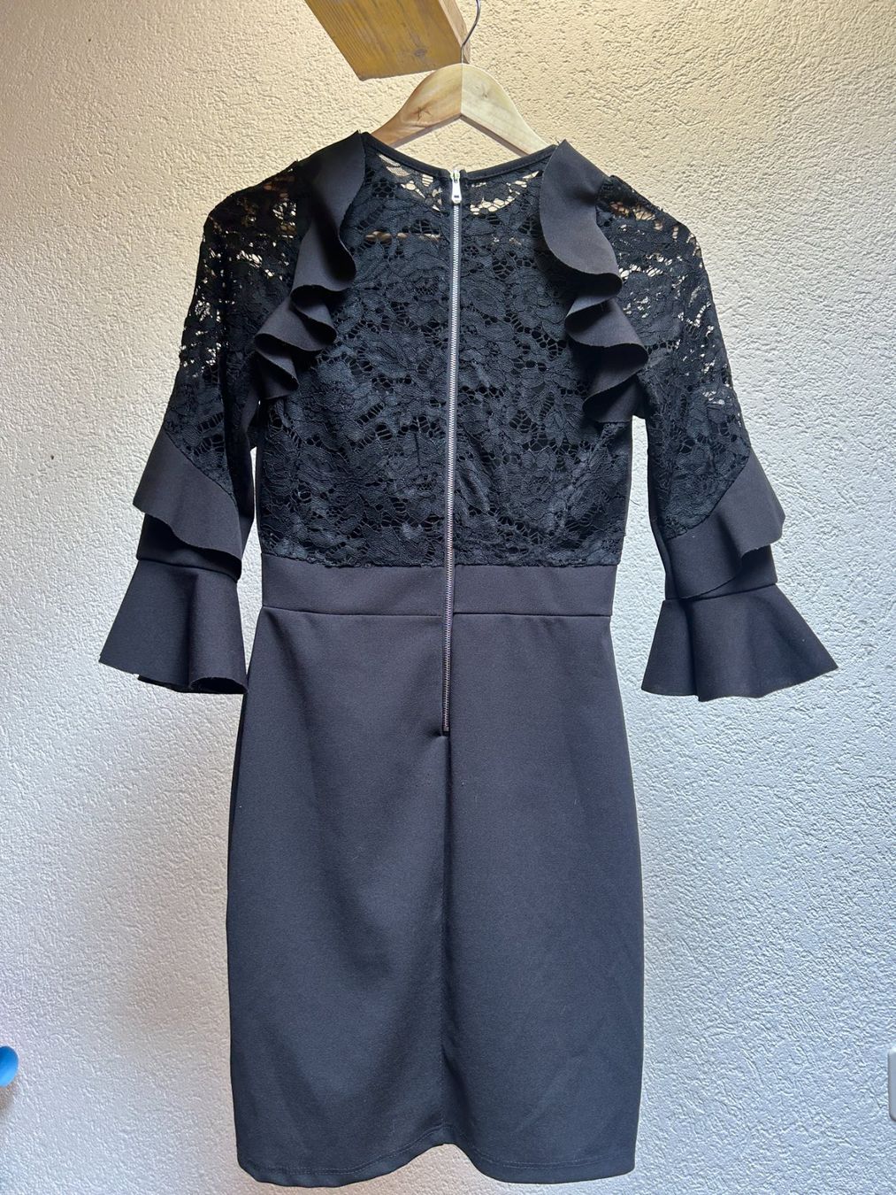 Wal G. Vestiti: Élégante robe de soirée noire – Nuovo (secondo la descrizione) da Soyhières venduto da Maponos 1