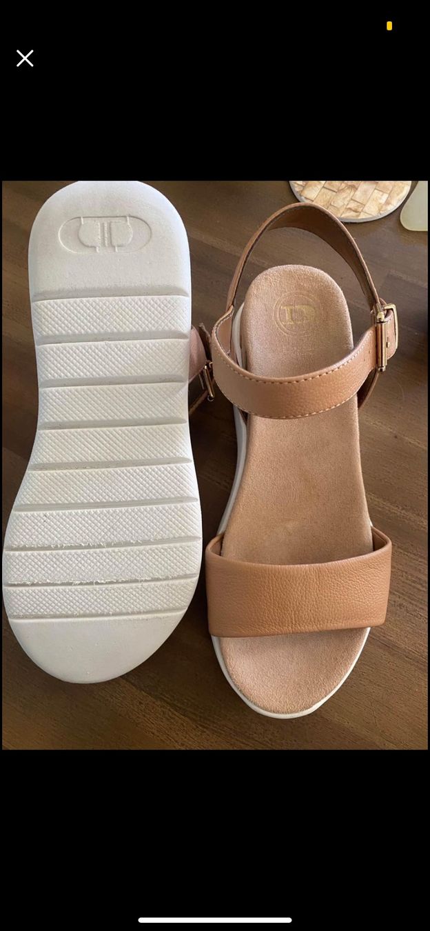 Dune London Scarpe da donna: Dune london leather sandals size 4 – Usato da Oberrieden venduto da Brighton-Mc 2
