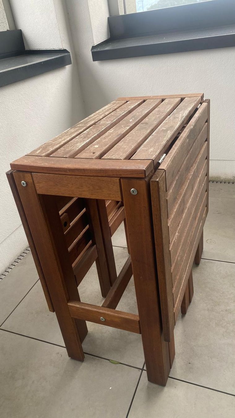 Ikea Tavoli: Gartentisch aus Holz  – Usato da Kriens venduto da ann_629v 1
