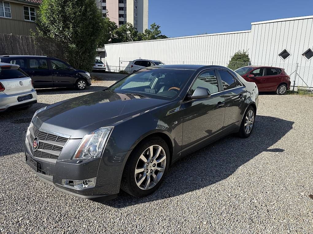 Automobili: Cadillac CTS aus Erstbesitz – Usato da Pieterlen venduto da bse_96hf