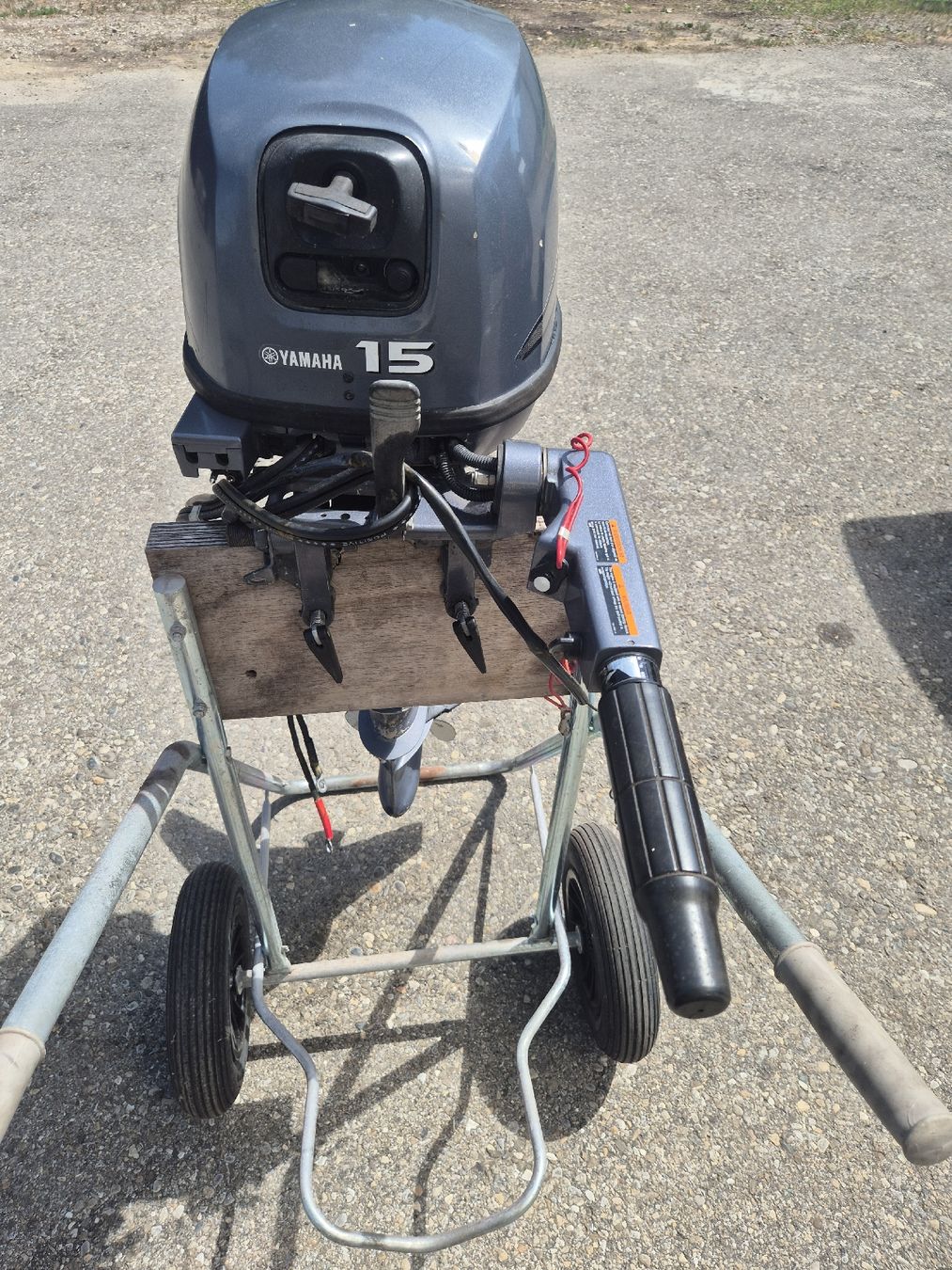 Yamaha Motoren: yamaha 15 – Gebraucht aus Biel/Bienne von Hnspeter.ch 1