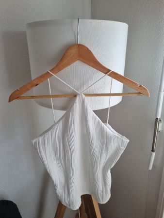 NEW/NEUF/NEU White Halterneck Top Size S