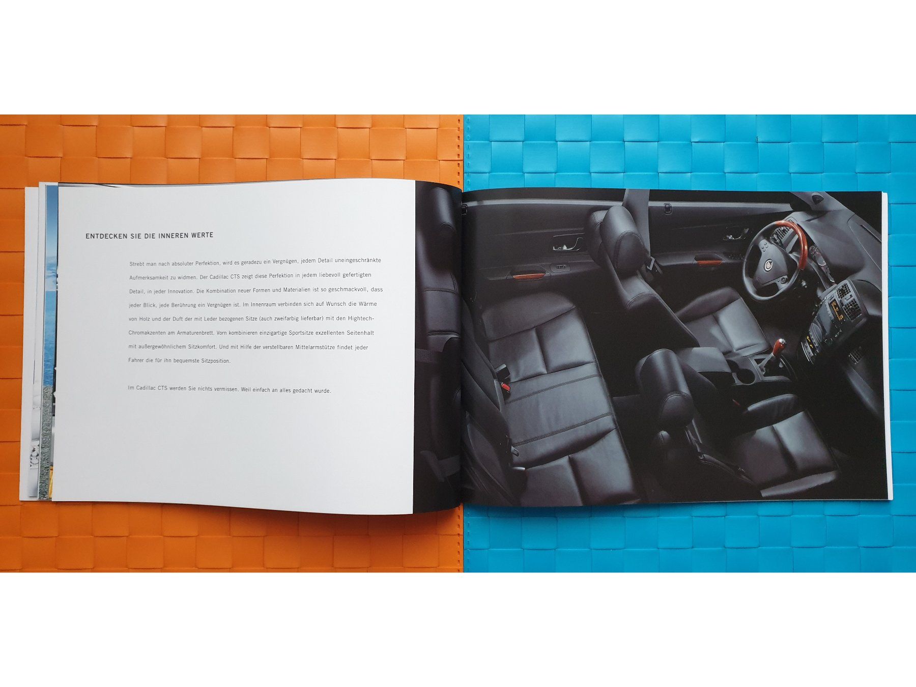 Riviste & Magazine: CADILLAC CTS 2005 - Prospekt / Katalog – Usato da Viganello venduto da CARLiteratur 4