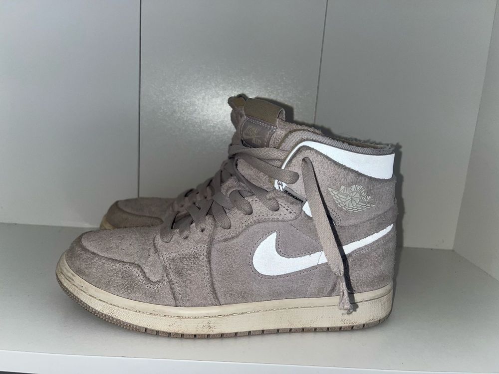 Jordan Chaussures hommes: Jordan one – D'occasion à Chénens par Picco82