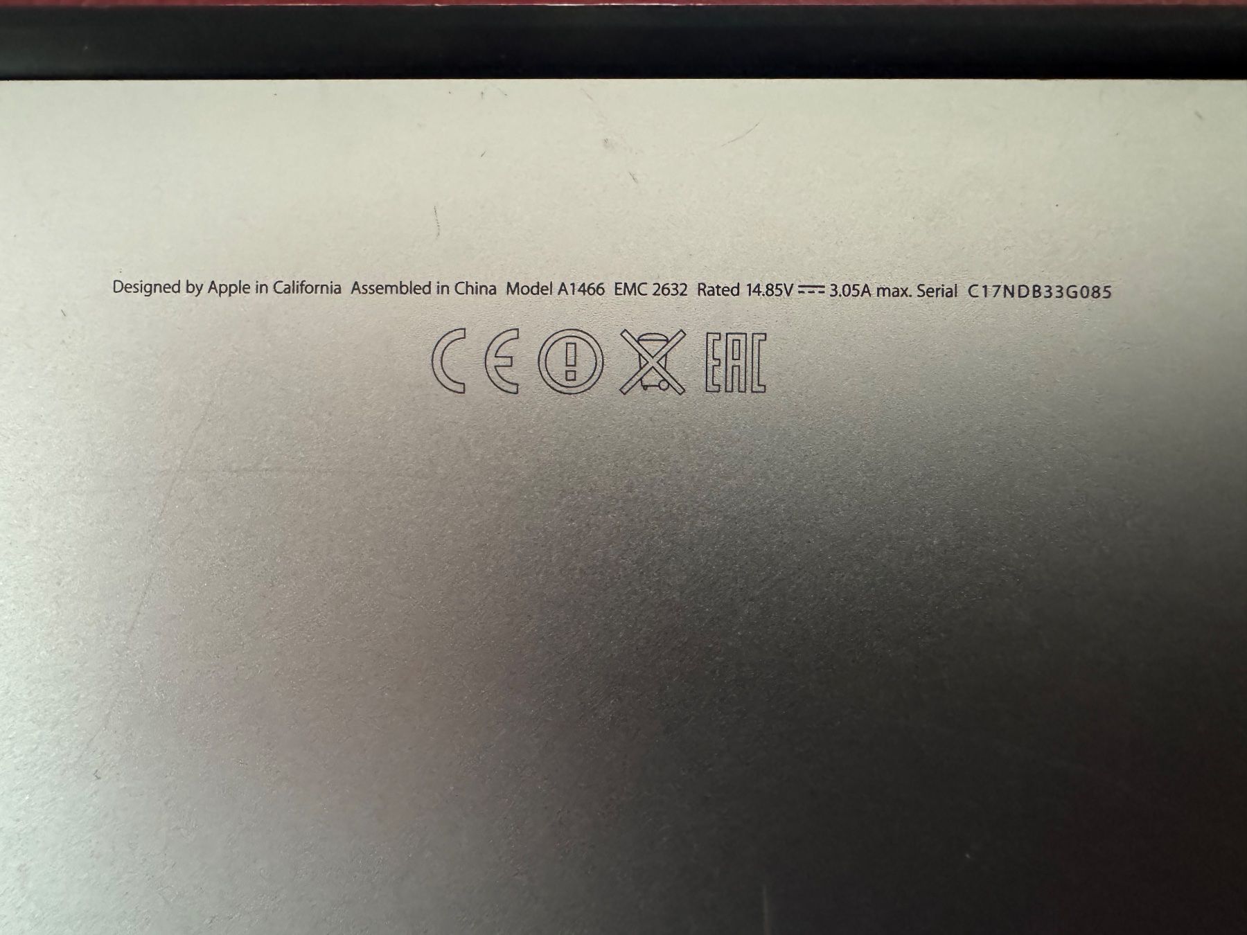 Apple Notebooks: MacBook Air 13" A1466 EMC 2632 gebraucht – Gebraucht aus Hunzenschwil von UF61 2