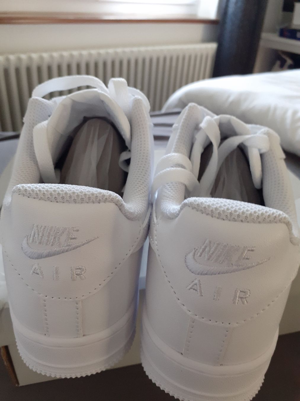 Chaussures hommes: Nike Air Force 1, blanches,  neuves, Pointure 43 – Neuf avec emballage d'origine à Renan BE par caa_5lqy 2
