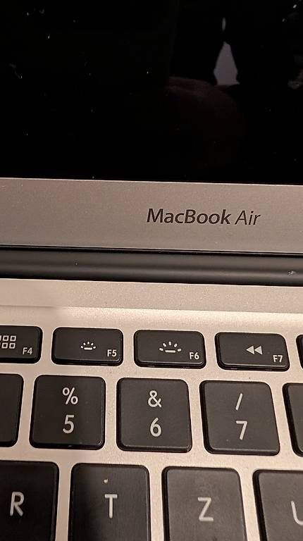 Notebooks: MacBook Air – Gebraucht aus Engelburg von Comella_Ristretti 2