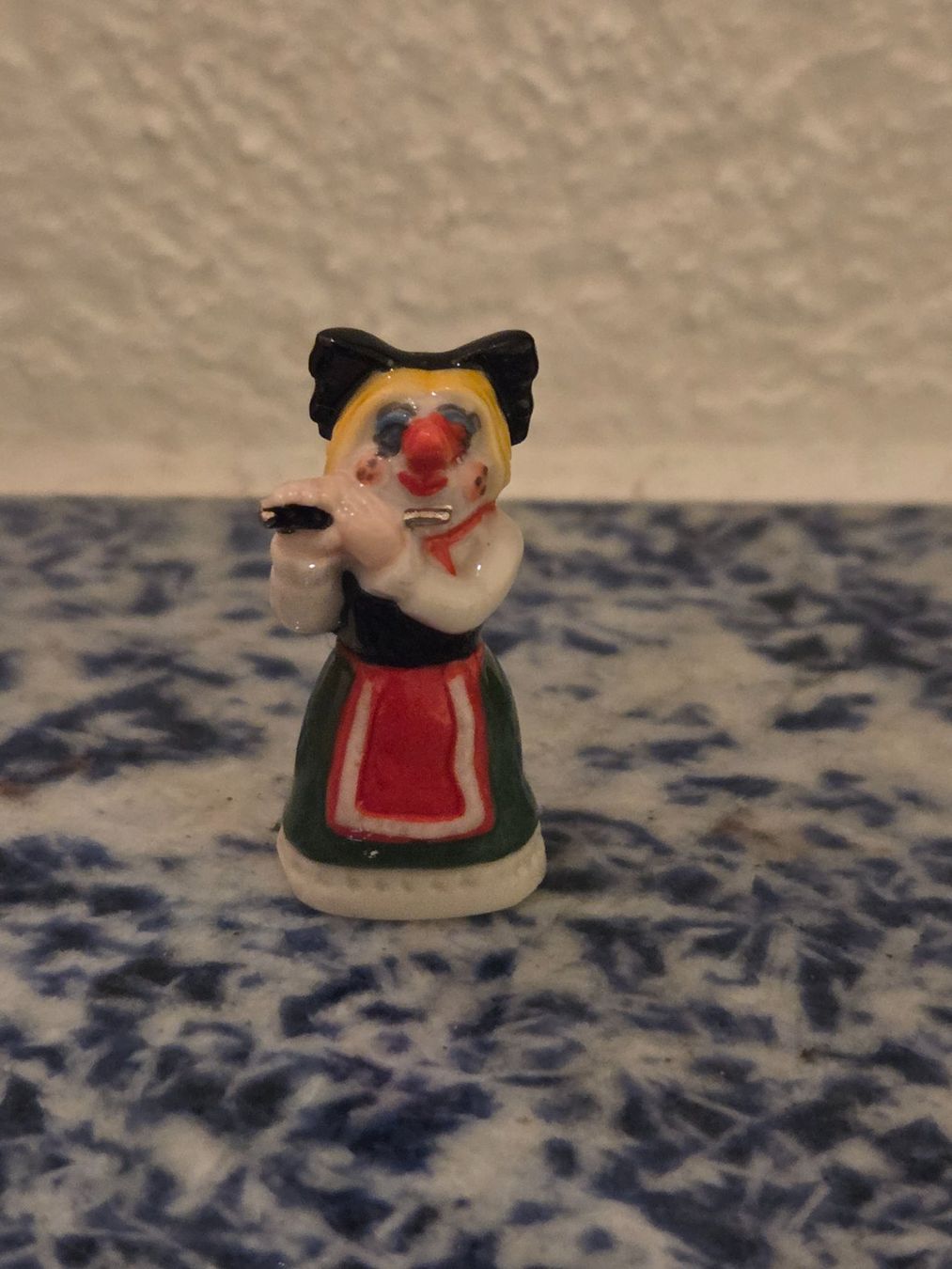 Statuette: Kübler Fasnachtsfigürli – Usato da Pratteln venduto da Faehrimaa4057