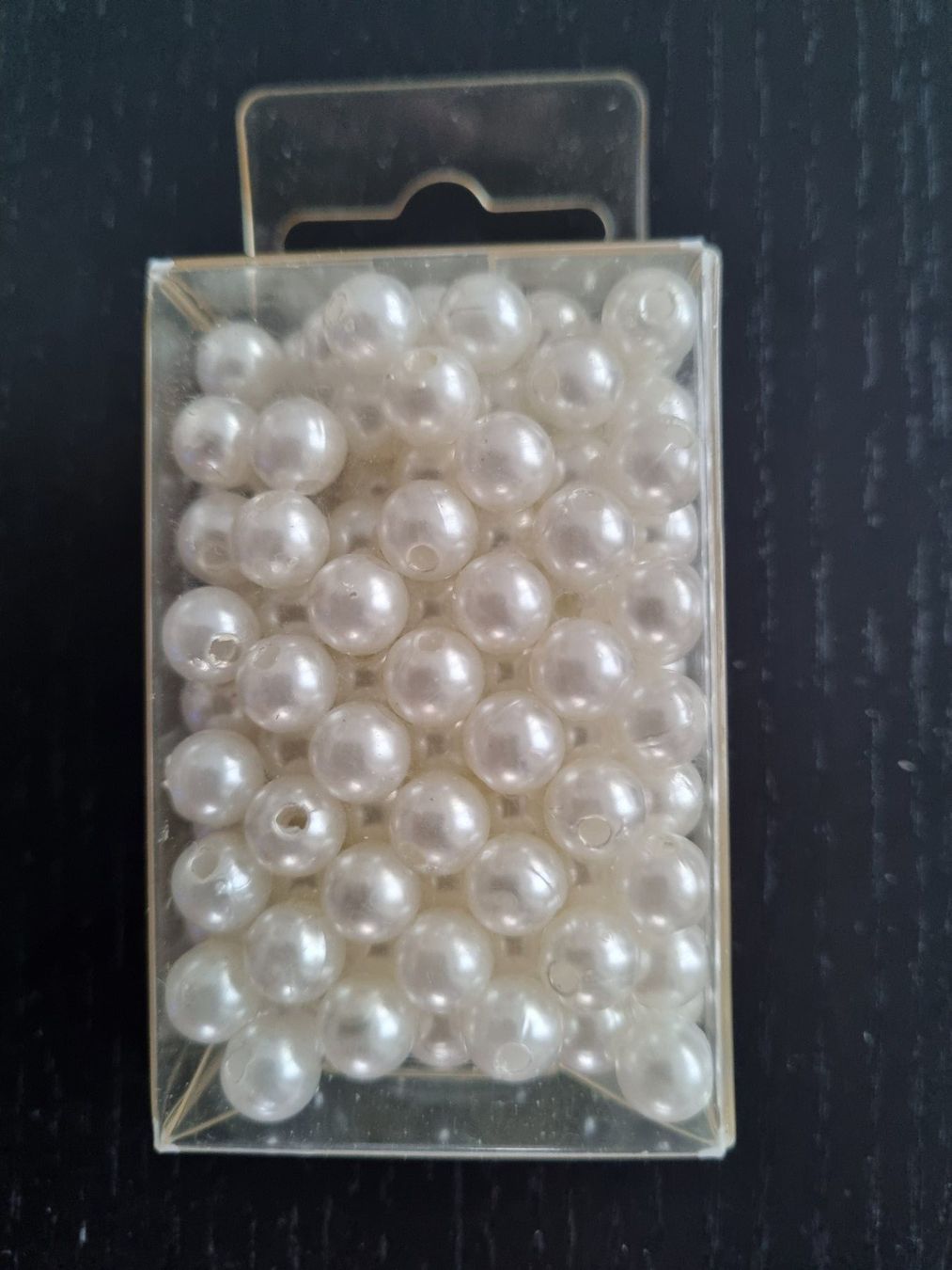 Perle (finte): 144 Stk. Dekoperlen Creme, 8mm - Basteln – Nuovo (secondo la descrizione) da Nottwil venduto da Janny77 2