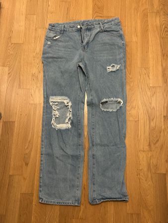 Jeans Damen blau Grösse L mit Rissen guter Zustand