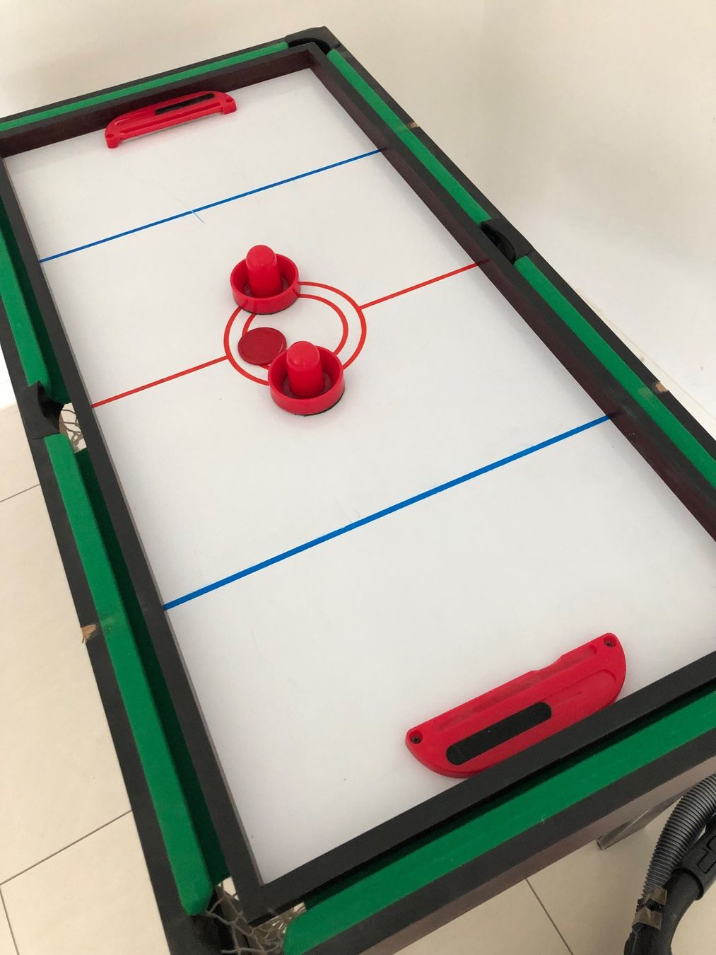 Giochi: Spieltisch 6 in 1 – Usato da Pfeffikon LU venduto da doubledouble-u 2