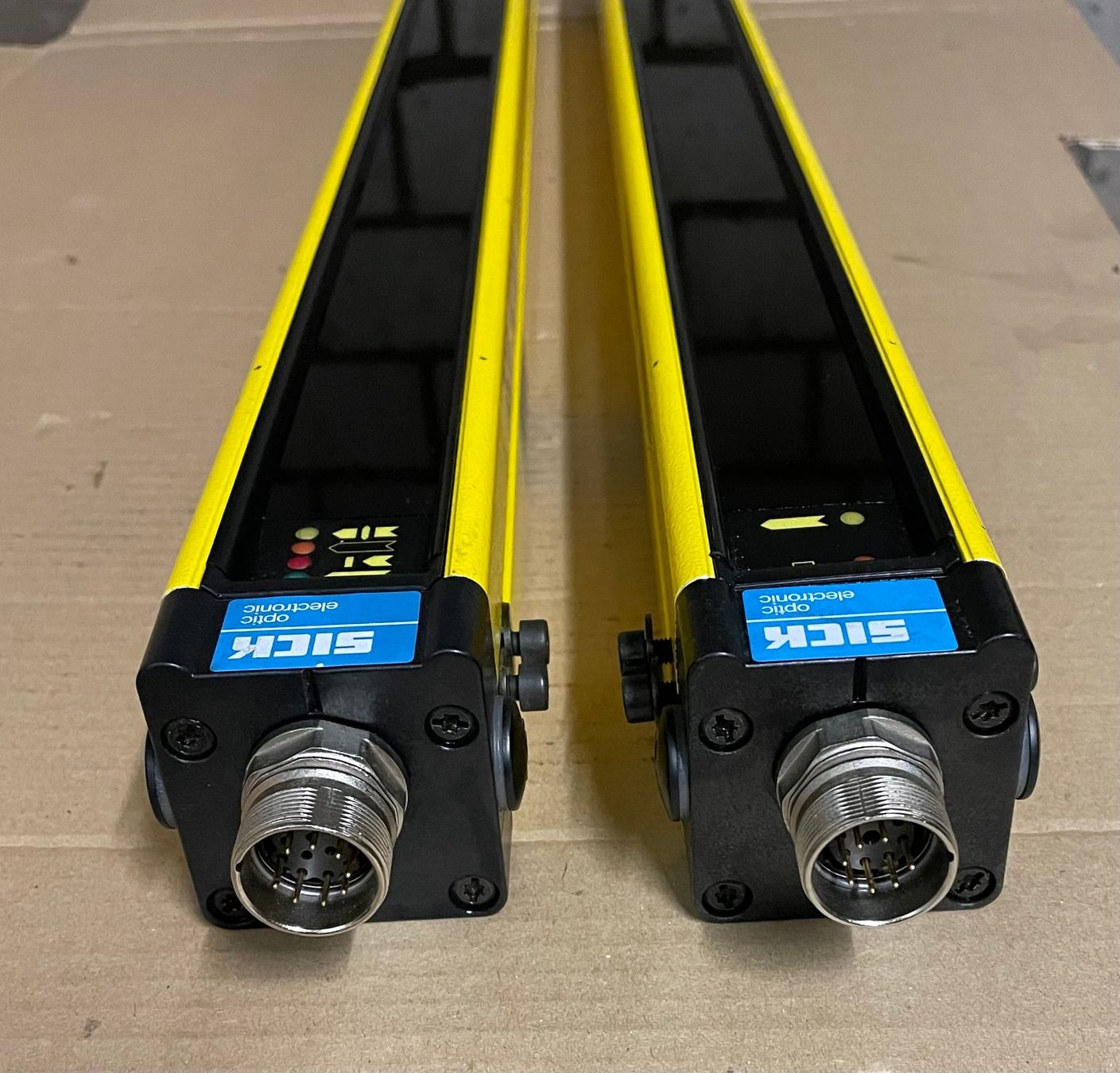 Elektronikbauteile: Sick MSLS02-15011 MSLE02-15011Lichtschranken - Set – Gebraucht aus Sins von 3985schluckti 5