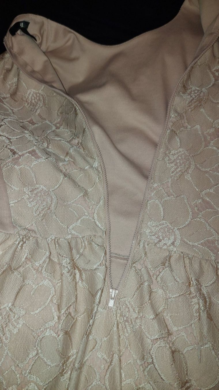 H&M Robes: Spitzenkleid – Neuf (Voir description) à Sion par aud_7pxl 4