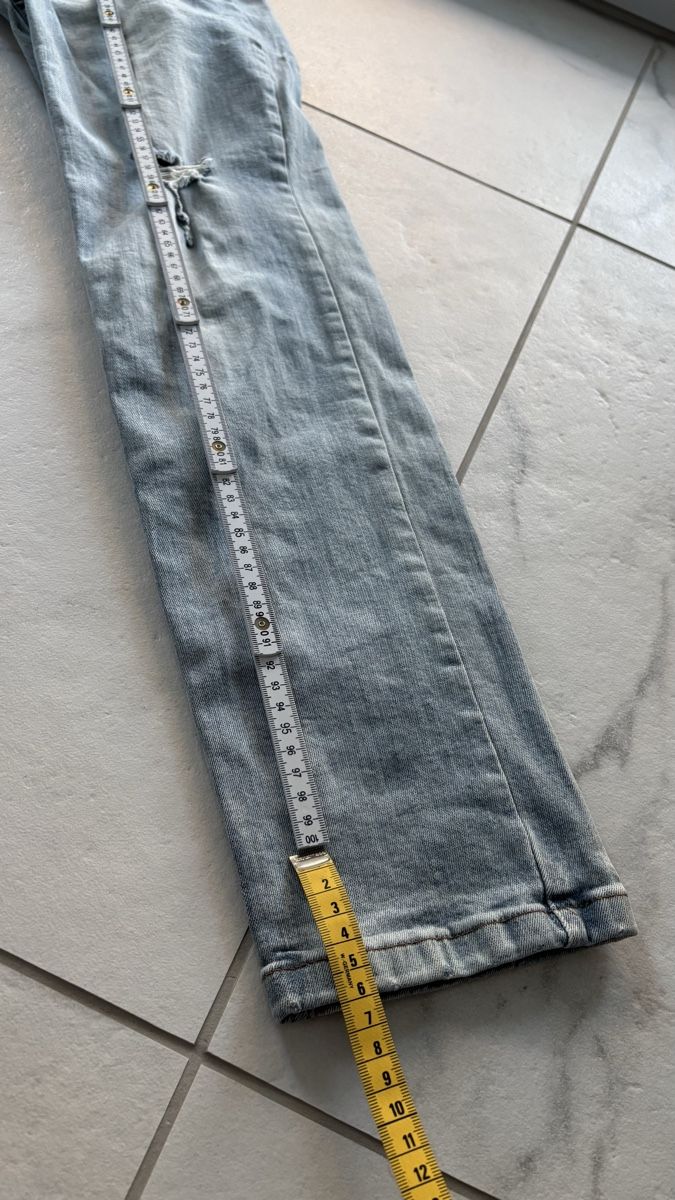 Jeans: REBEL Jeans W32/L34 – Usato da Seengen venduto da sa_land 7
