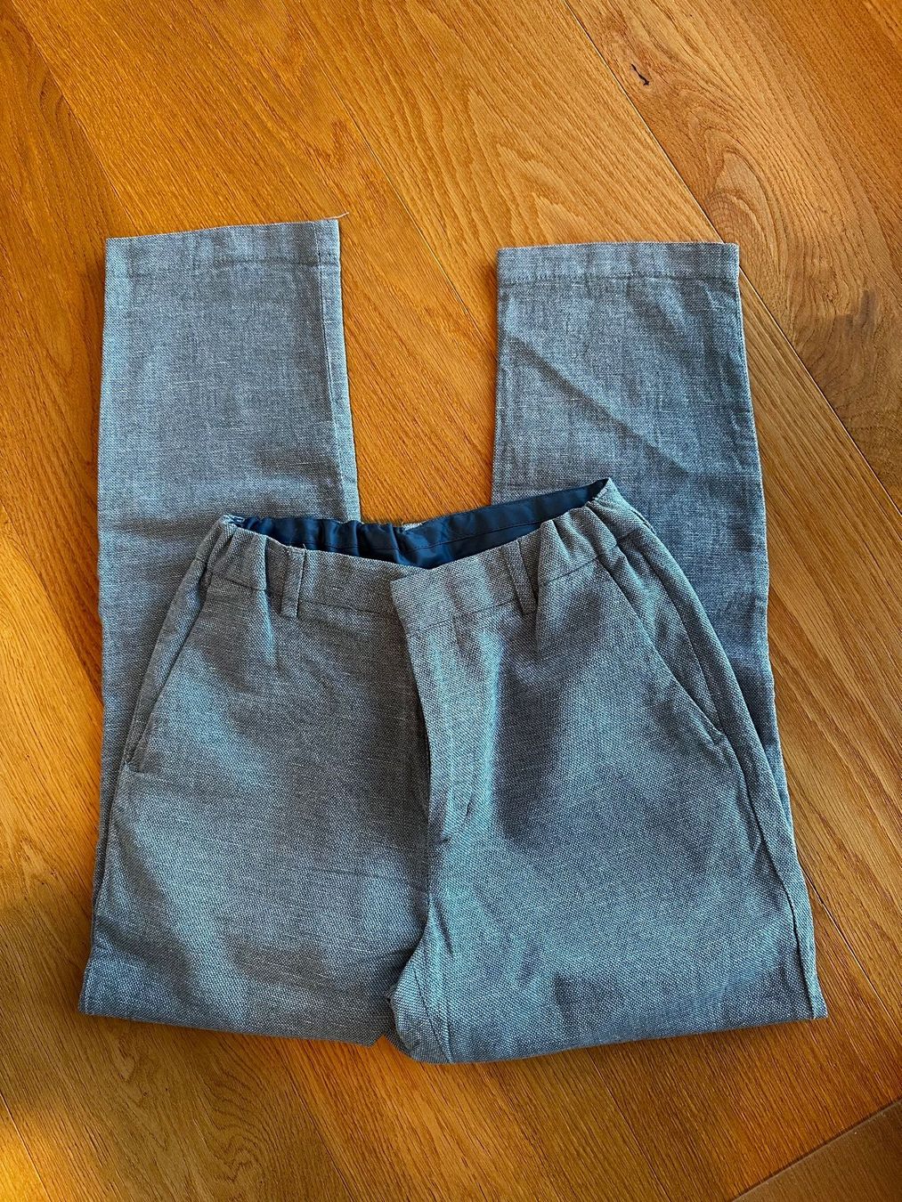 H&M Pantalons: H&M Stoffhose Gr. 164, blau – D'occasion à Sissach par tapasu 1