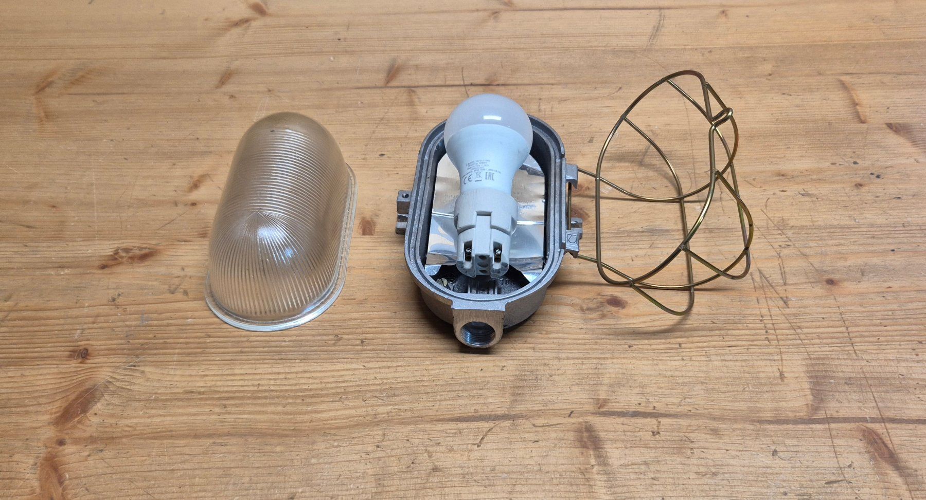 Lampes: Bunkerlampe, Keller, Industrielook, Vintage, LED – D'occasion à Trachslau par idlon 4