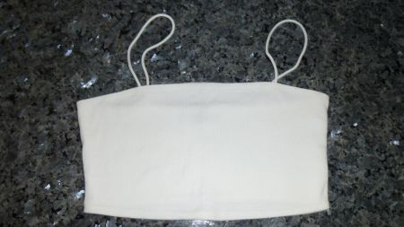 Weisses Sommer Top Gr. M, mit Spaghetti-Träger