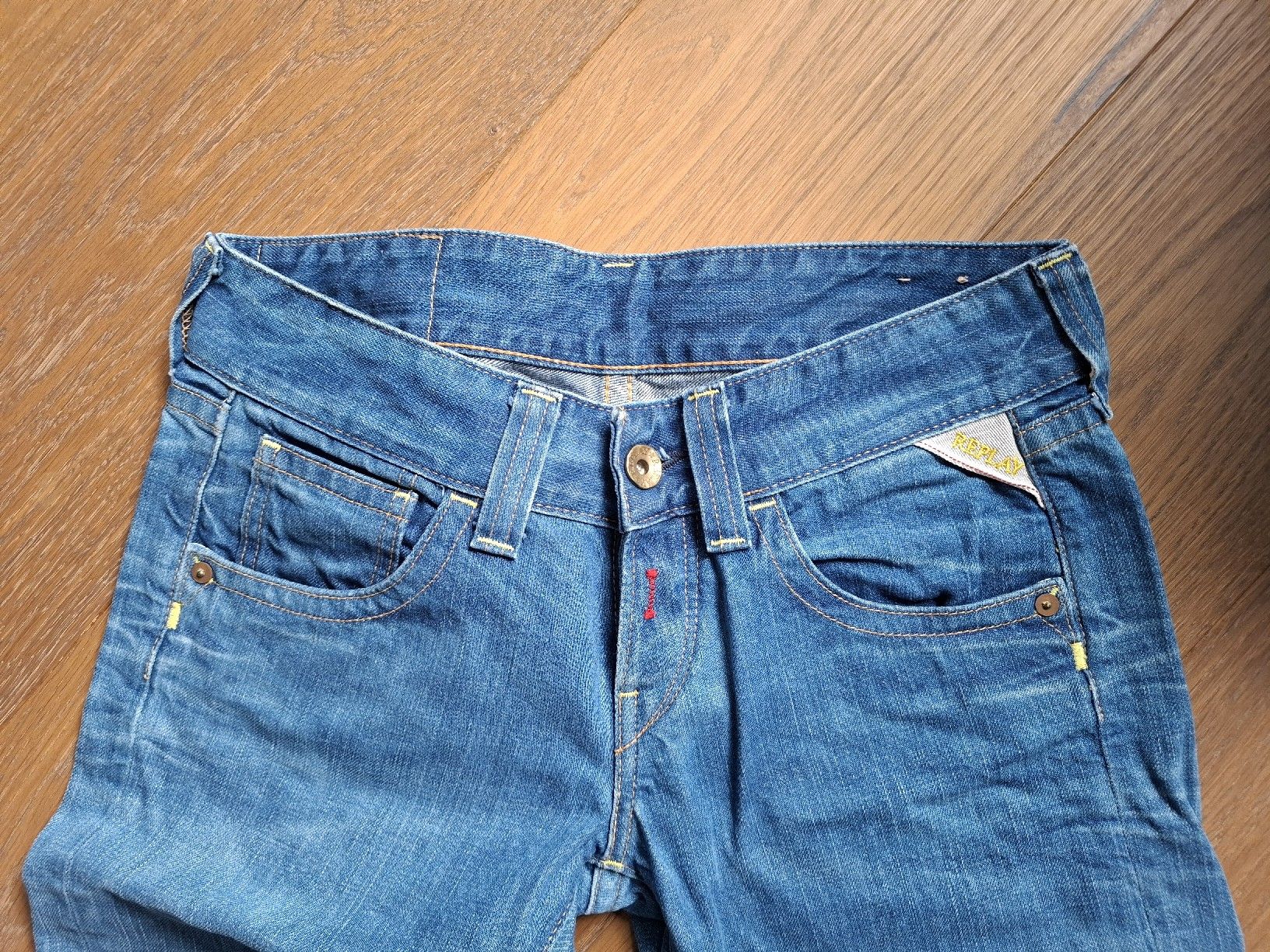 Replay Jeans: Jeans – Gebraucht aus Biel-Benken BL von lki_gn82 2