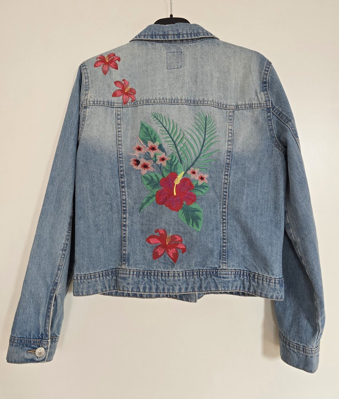 Only Giacche: Only Damen Jacke Jeansjacke Grösse 38 – Usato da Oetwil an der Limmat venduto da dhantal 7