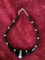 Vtge. Modeschmuck Halskette schwarz 24 cm