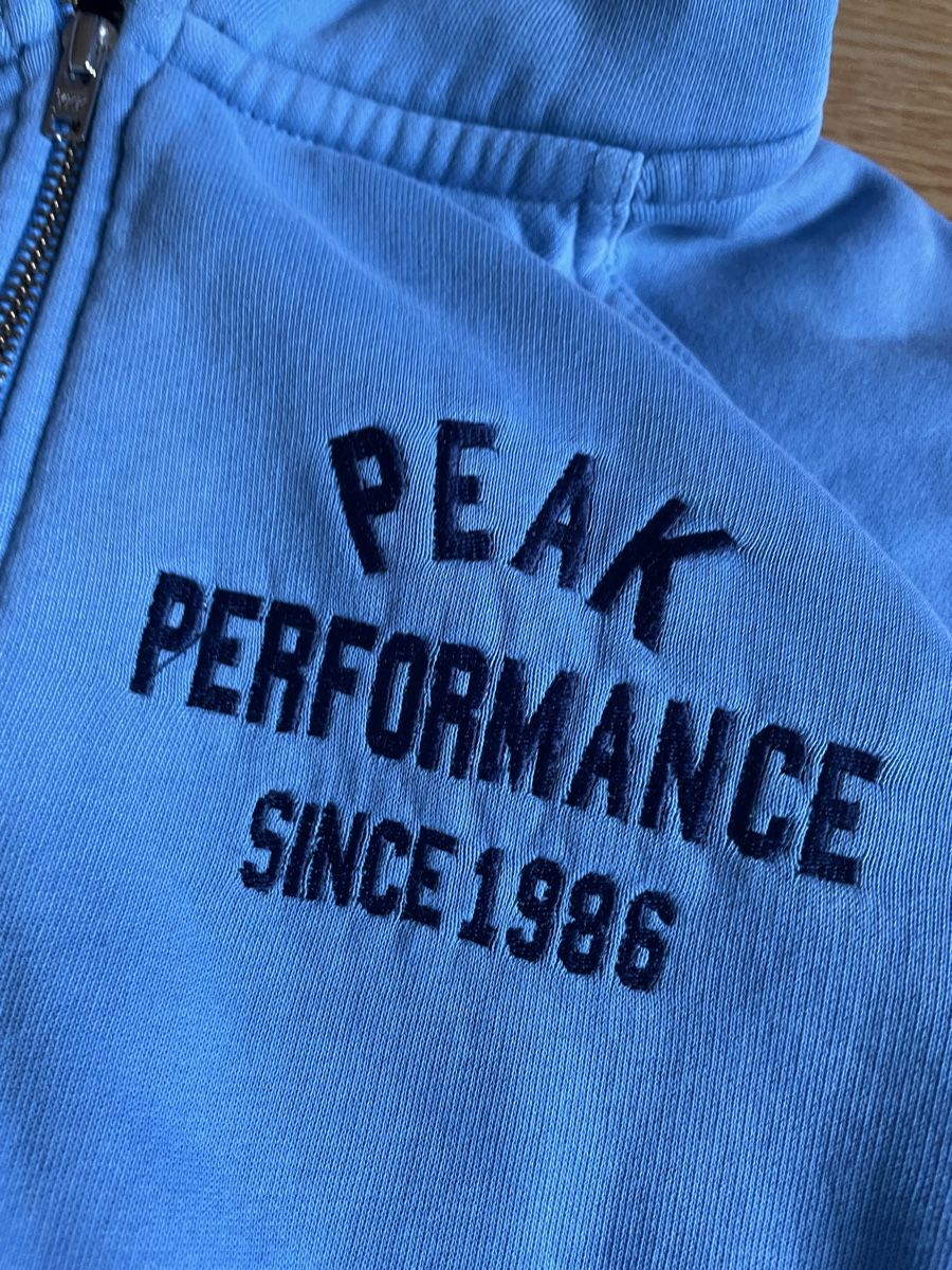 Peak Performance Jacken & Mäntel: Hoodie Peak Performance hellblau Gr. XS – Gebraucht aus Bern von brup 2
