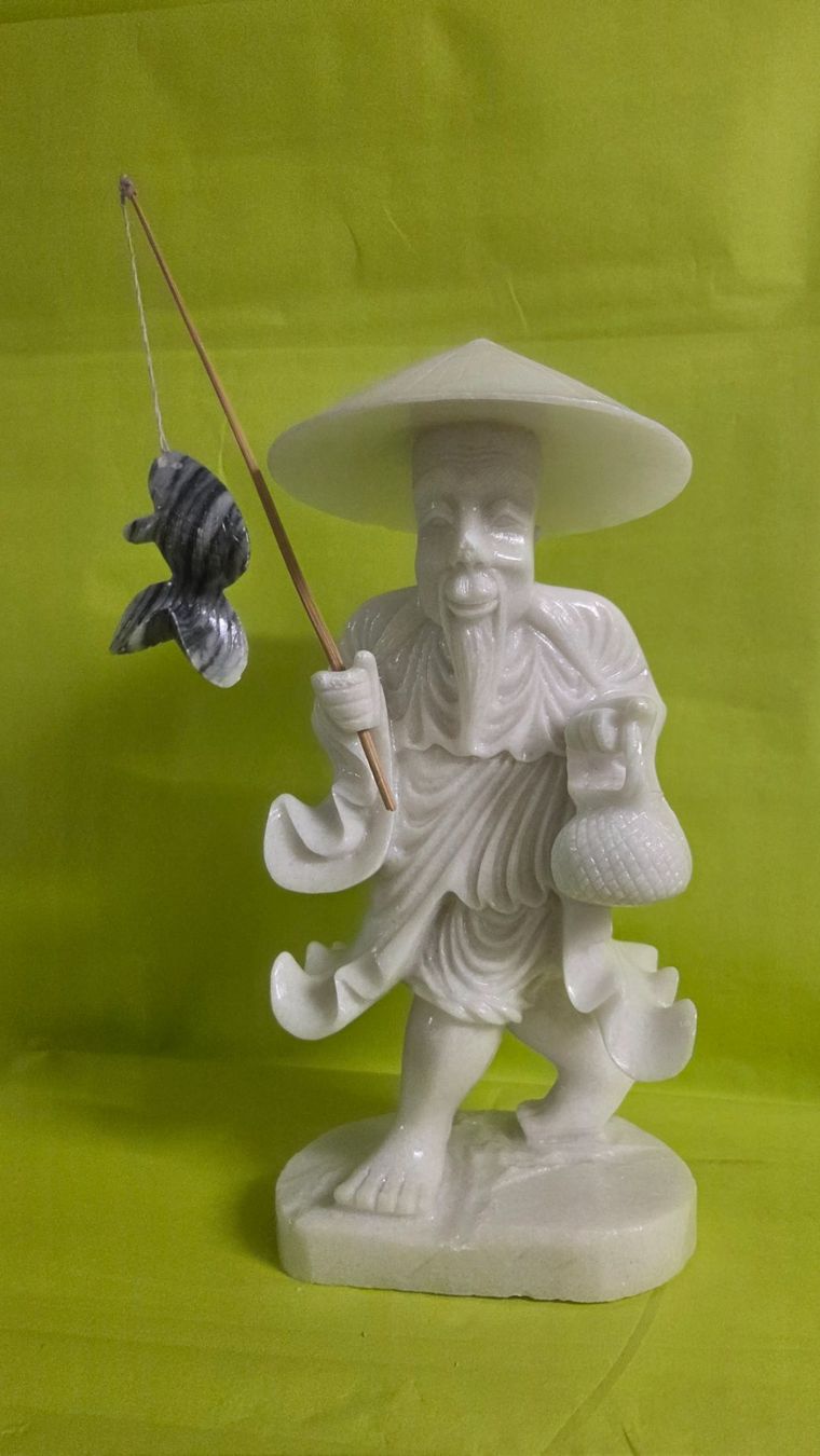 Sculture & Statue: Fischer aus Marmor 40cm – Nuovo (secondo la descrizione) da Roggliswil venduto da Mabelco