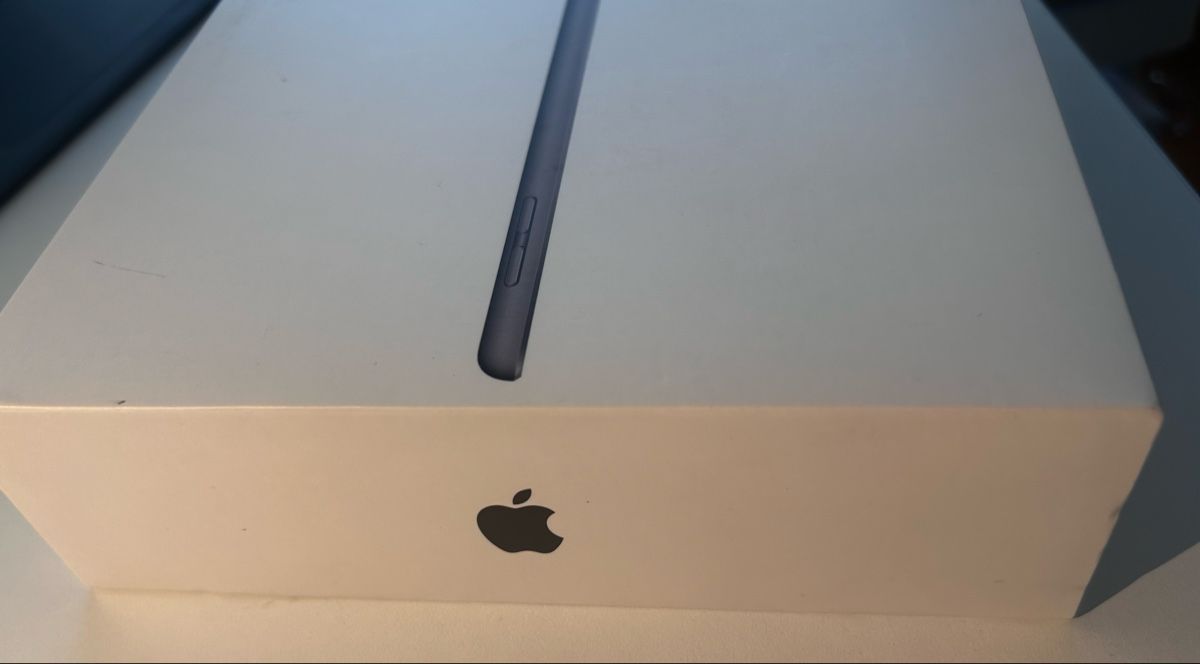 Apple Tablet PC: Ipad 8th Gen, spacegrey, 128Gb, 10.2 Inch – Neu (gemäss Beschreibung) aus Uster von danii.lavilni 3
