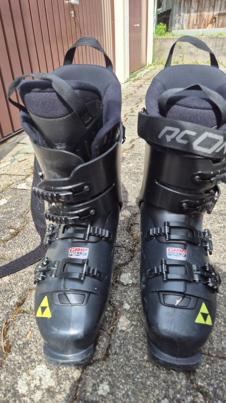 Scarpe da uomo: Fischer RC One Skischuhe Grip Walk, 2 Saisons – Usato da Zürich venduto da My_Soul