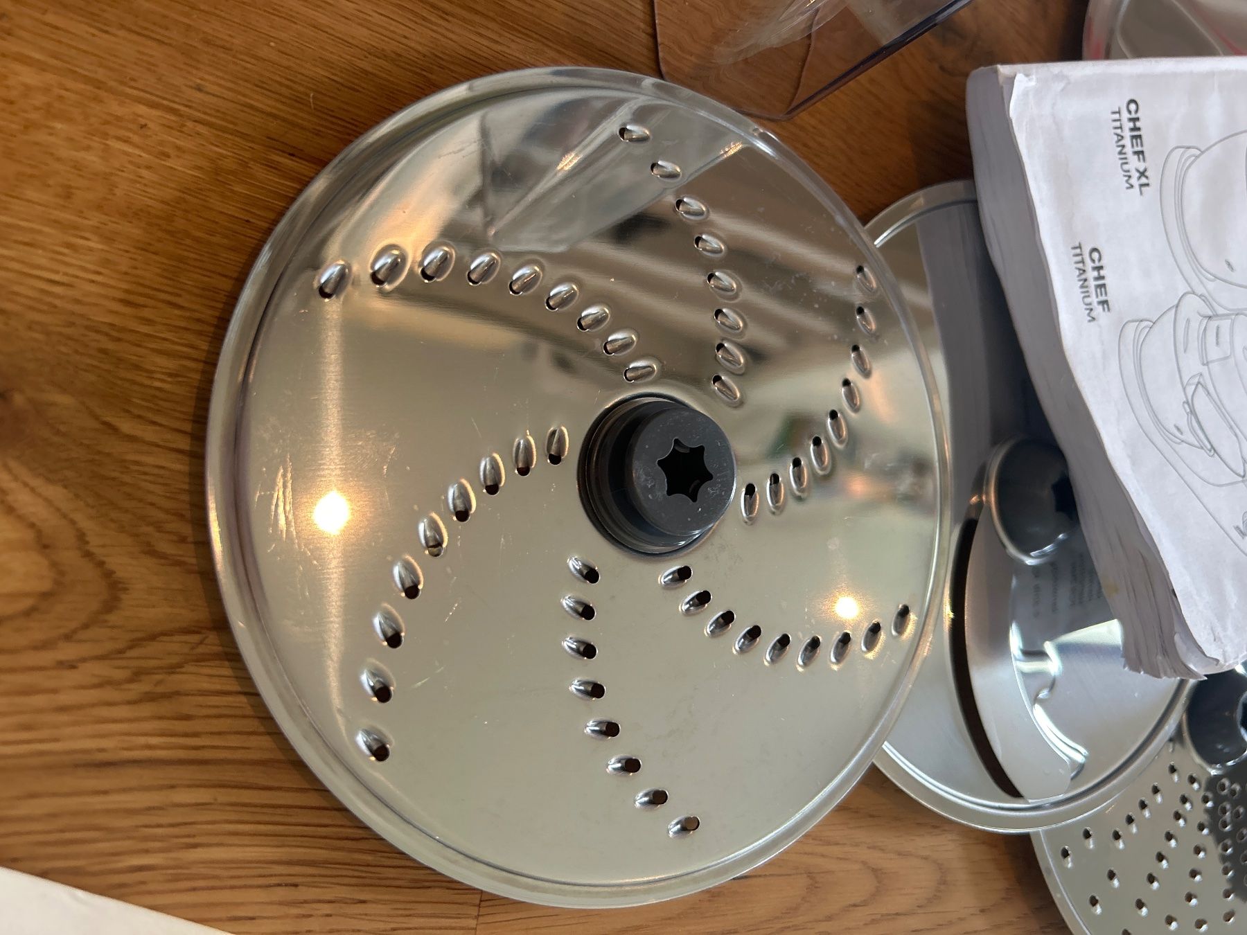Kenwood Küchengeräte: Kenwood  Raffel  Zubehör – Gebraucht aus Eigenthal von dog111 5