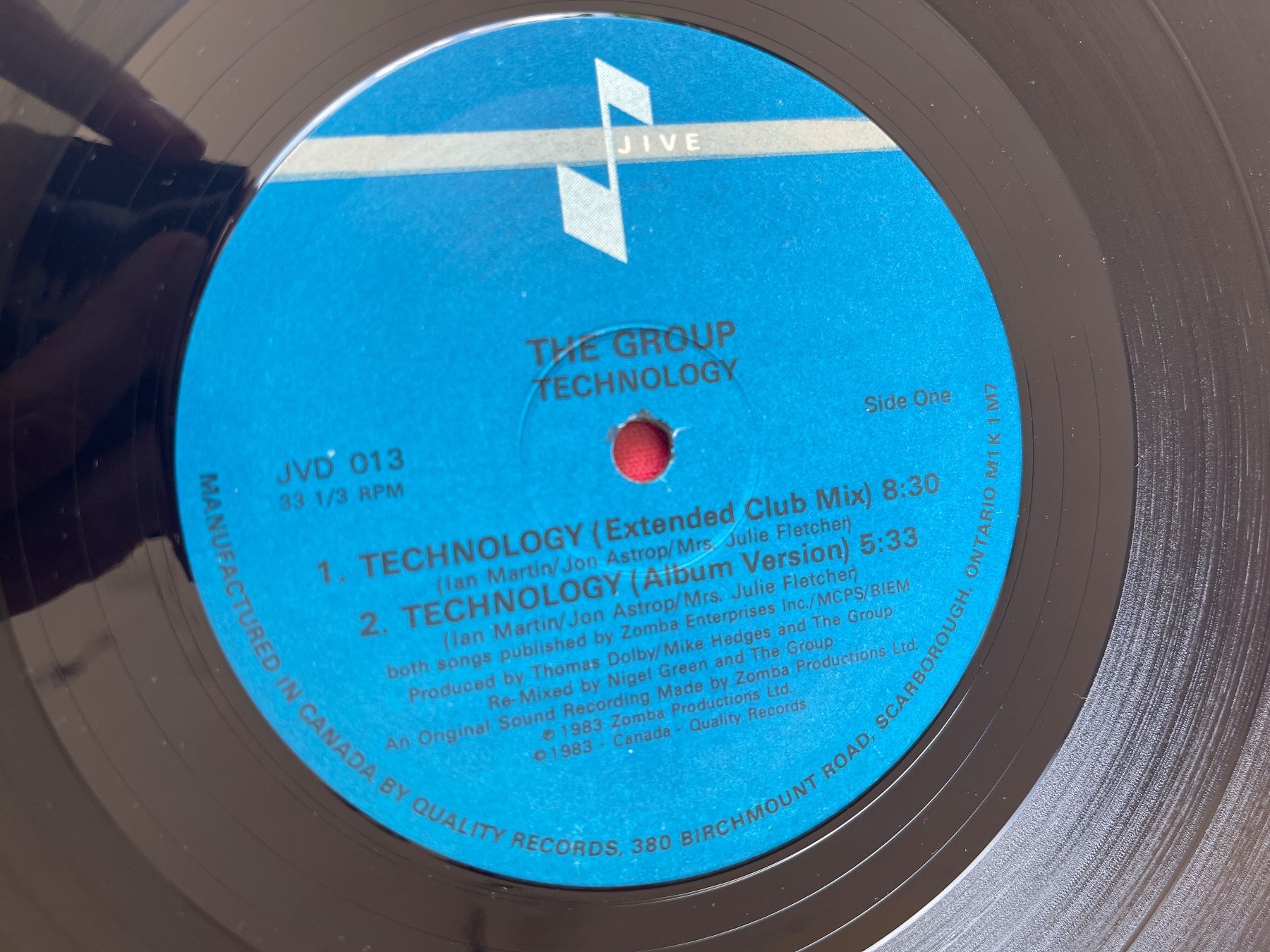 Vinyles: A647/THE GROUP TECHNOLOGY – D'occasion à Frutigen par Philippe_jsp 2