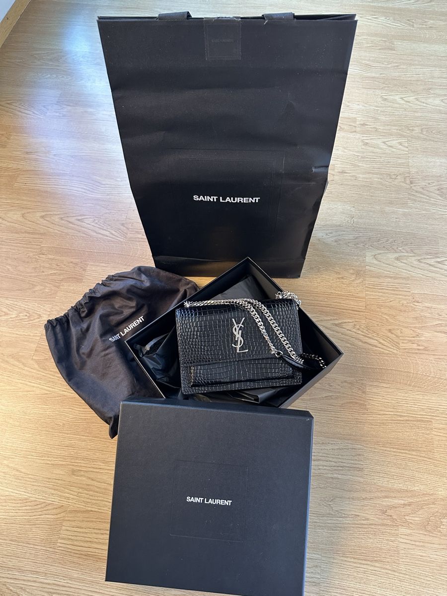 Saint Laurent Borse da donna: YSL Schultertasche – Nuovo (secondo la descrizione) da Zürich venduto da seabreeze8